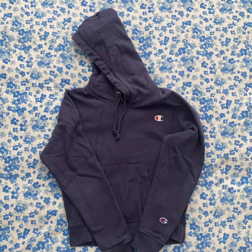 Women’s champion sweater